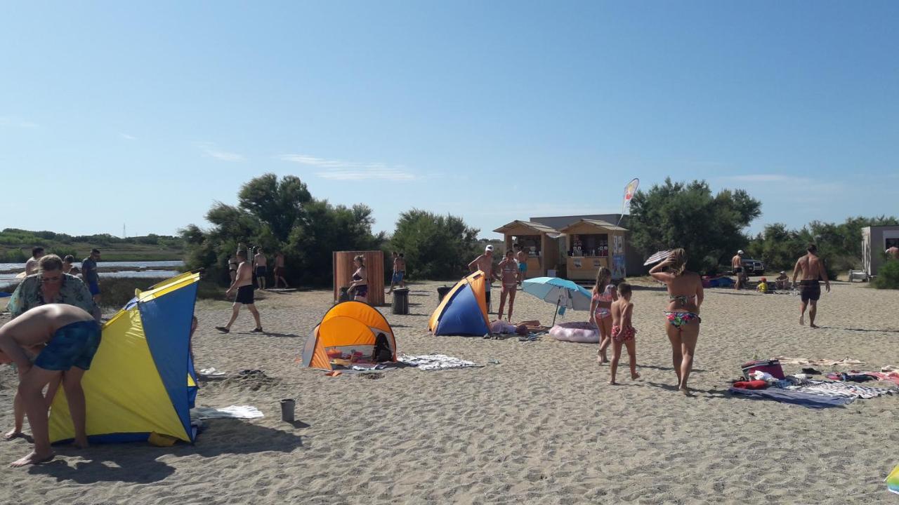 Apartmani Mira Nin Esterno foto