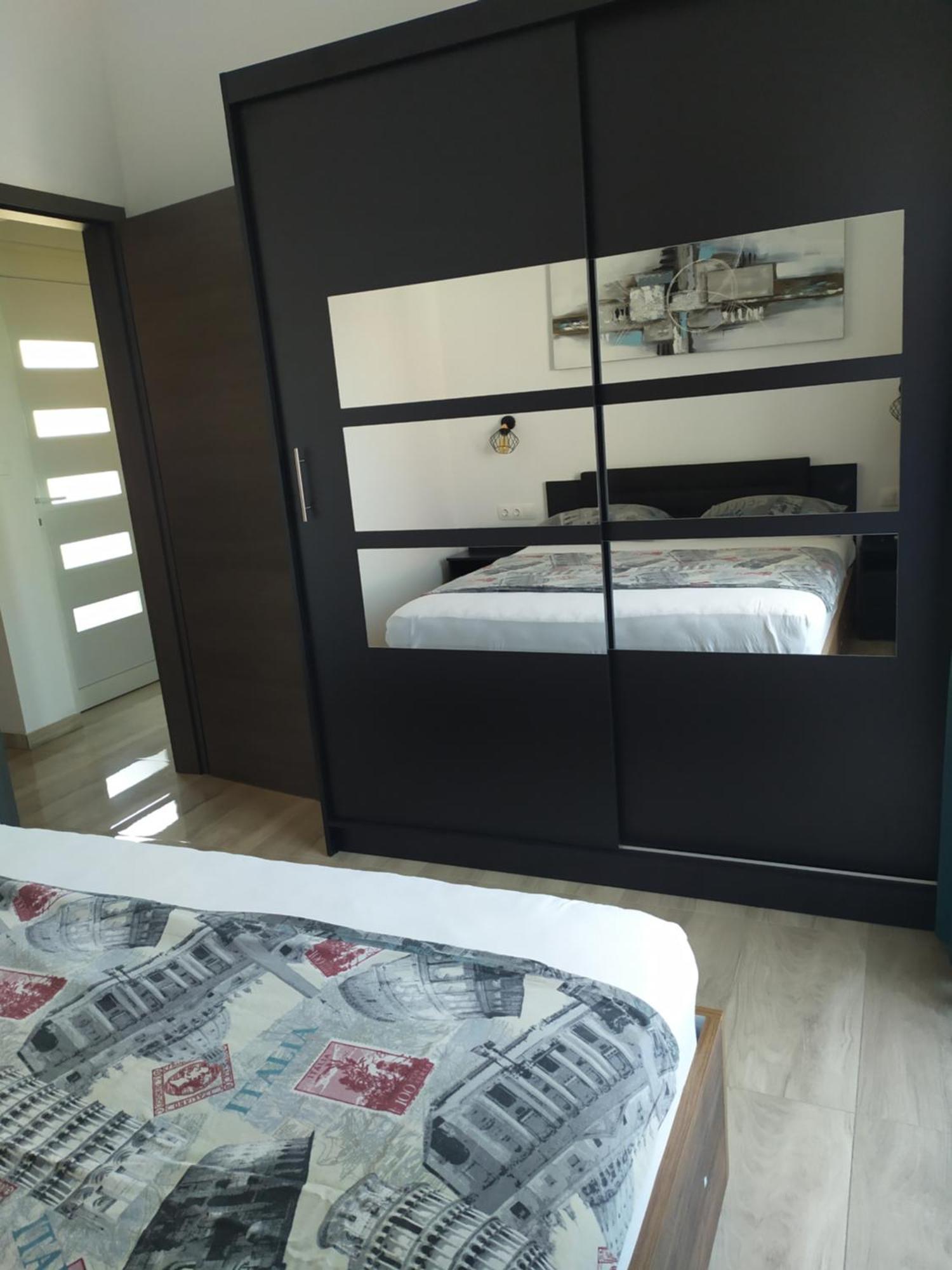 Apartmani Mira Nin Esterno foto