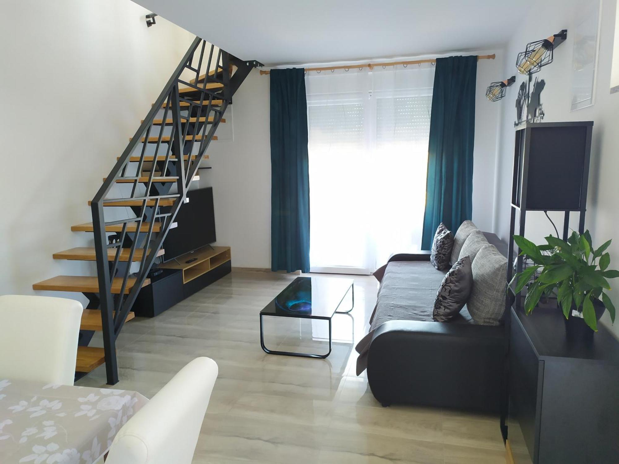 Apartmani Mira Nin Esterno foto